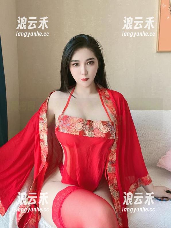 微密圈 - 皮衣写真，我只想说120斤的小王同学这次不算太离谱。