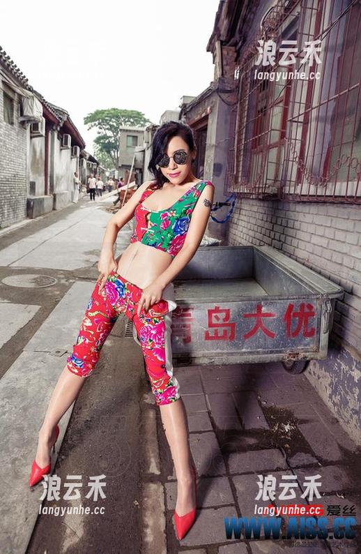 爱丝合集：HD纯肉色，拿好你的体温，我可不负责烫伤哦！