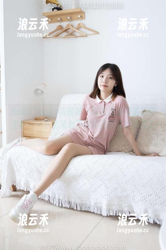BoBoSocks袜啵啵 - 糯米校服花絮最新出炉——下定决心不要再回到那段岁月了！