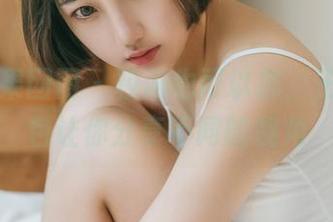 GIRLT果团网 – 校服也可以撩，王语纯图包让你分享不同的视角