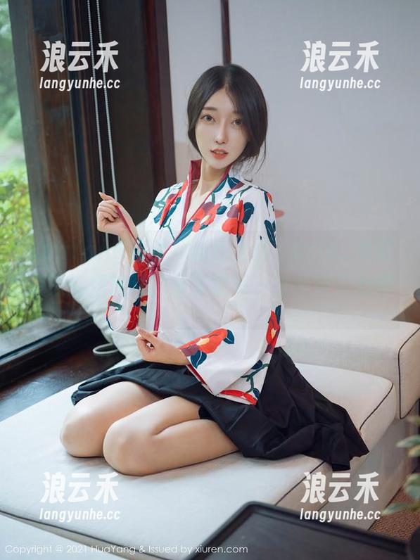 HuaYang花漾-Cris_卓娅祺 HuaYang花漾 - 新作上线,Cris_卓娅祺的空姐旅程,分享的每一张都滑入心间。