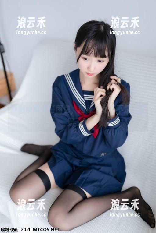 喵糖映画高清图包，网袜少女是不是太会穿了？