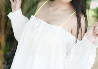 MyGirl美媛馆 – MARA酱的美图让我感叹，这个女孩恰到好处，套图里的每一张都像在邀请我去聆听她的声音