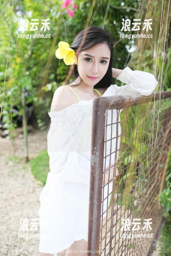 MyGirl美媛馆 - 媛媛酱的泳衣：无圣光也自带“水上舞蹈”效果，眼睛都不够用了！