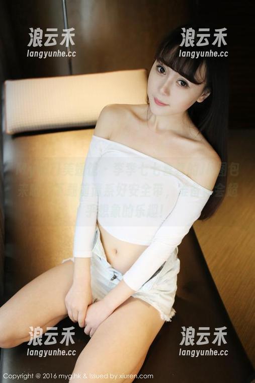 MyGirl美媛馆 - 李李七七喜喜的JK图包来啦，下载前请系好安全带，准备体会超乎想象的乐趣！