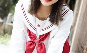 MyGirl美媛馆 – 王馨瑶与泳池的绝妙搭配，下载后也许你会想跳进去。