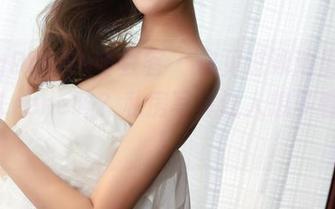 QingDouKe青豆客 – 你见过泳池里的萌琪琪Lrene吗？私房写真让人想多看几遍！