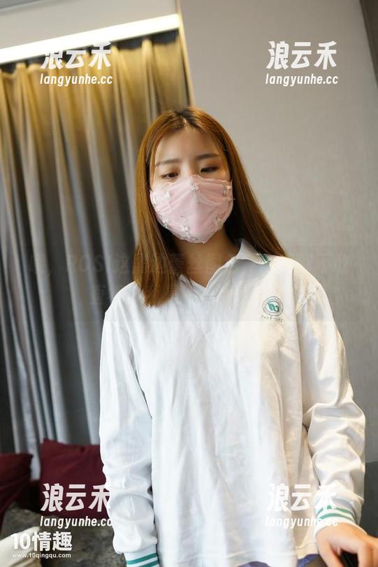 ROSI口罩 哦,ROSI这黑边蕾丝图包,高清到不敢直视,我是不是该怪它?