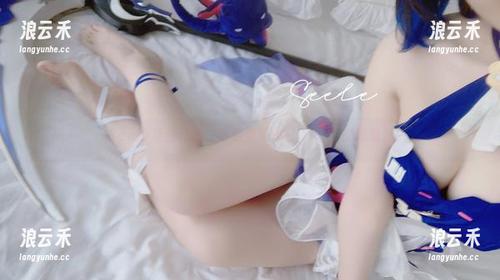 Seele麦麦私拍，这组空姐作品lit了我的想象力