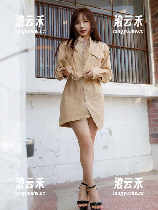 最新篇章：Seoyool(서율)在咖啡馆的原图，简单粗暴——喜欢上咖啡的样子！
