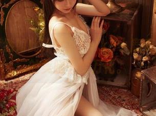 福利竟然如此养眼，Shika小鹿鹿原图里的美腿千变万化。