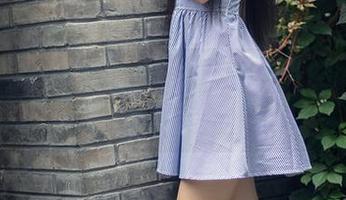 TouTiao头条女神 – 探讨瑞宝儿的棉袜全集，自我陶醉中…