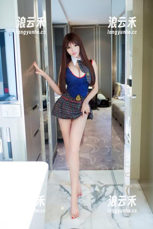 TuiGirl - 王馨瑶的白衬衫：又是网盘里默默发光的小可爱。