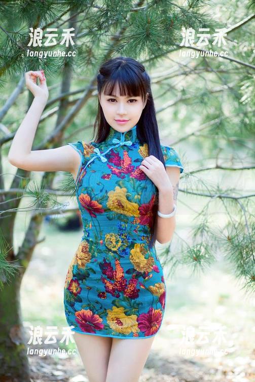 TuiGirl推女郎 - 冯雨芝：原来她的教室也可以这么别致！