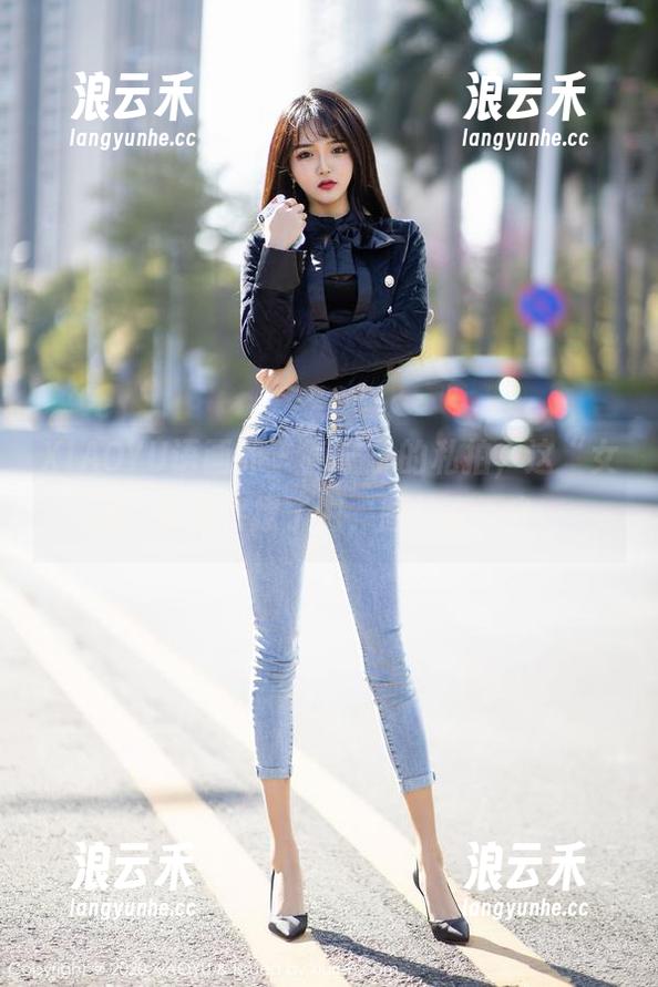 XIAOYU语画界 - 唐宁宁的私拍，这“女孩”也太会撩了吧，图片真不少。