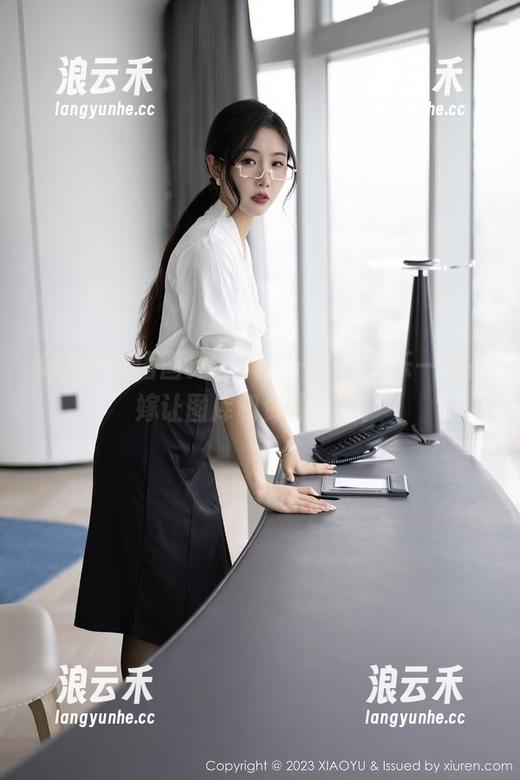 XIAOYU语画界 - 搞怪一点，林乐一的花嫁让图库和资源撒花！