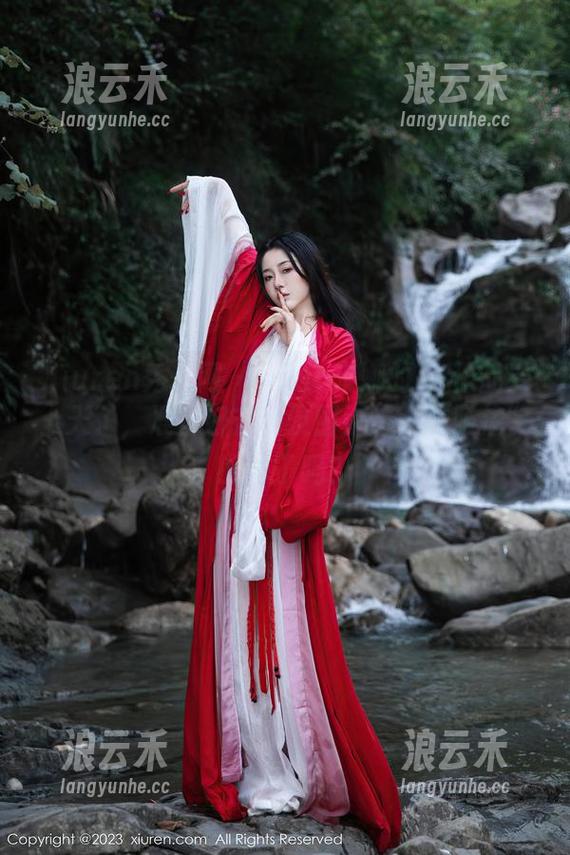 Xiuren秀人网 - Mina米娜的JK作品要上天了，准备好在朋友圈引爆“校服控”的心了吗？