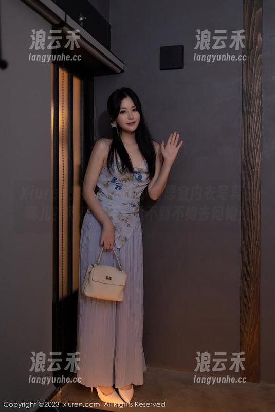 Xiuren秀人网 - 小小白思宜内衣写真在哪儿？网盘推荐，找不到不如去问她！