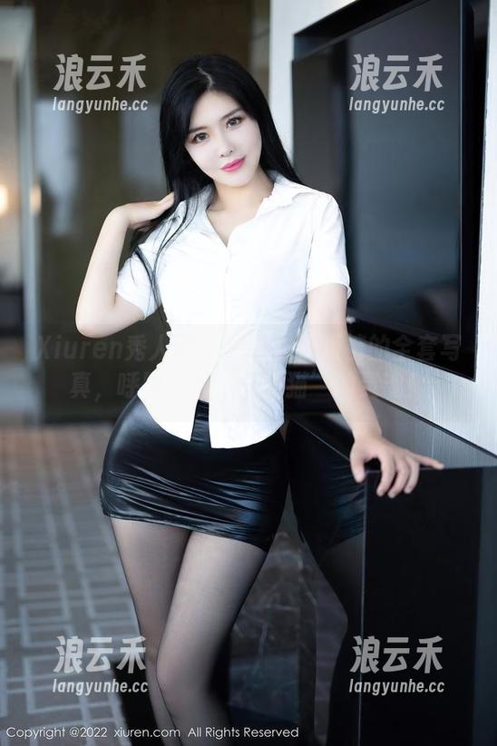 Xiuren秀人网 - 一段关于短裤的全套写真，呼唤“想做你的猫”的灵魂！
