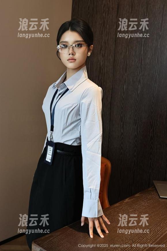 Xiuren秀人网 - 探索慧敏Vivi的全套内衣写真，发现这种诱惑是无形的～