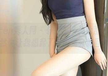 Xiuren秀人网 – 轩轩王子和他那条红裙，竟然也让我想起了高中舞会的回忆……