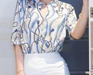 Xiuren秀人网 – 陆萱萱的无圣光美图，是在挑战我的审美极限吗？脚趾造型那么独特，喜感爆棚！