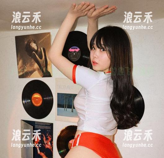 Zia(지아)的泳衣图包，泳池边的放飞自我精选！
