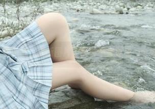 eloise软软天台，最新图片，天台不会变成一个大浴缸吧？