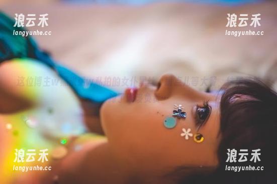 w黑米粥w 这位博主w黑米粥w私拍的女仆黑丝,蹲点儿等大餐,结果菜单掉了谁该负责…