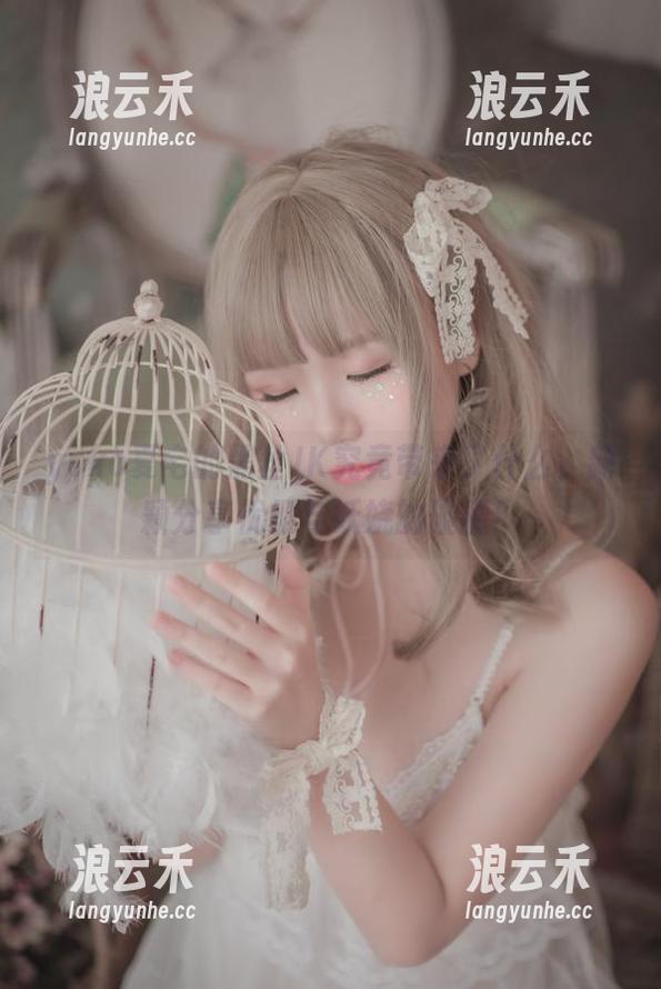 yoko夏宅 yoko夏宅的黑丝JK究竟带来了什么,新颖分享优雅与妖娆的碰撞!