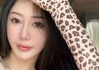微密圈 – 不爱笑的赛琳的制服合集：又是一波‘题材丰富’的图片