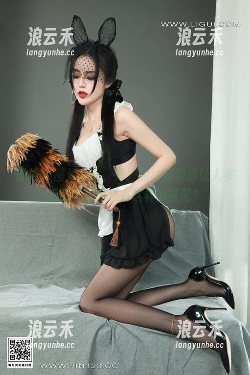 丽柜 - 图片一出，婷婷的比基尼得让人多想想，居然还有这样的搭配？