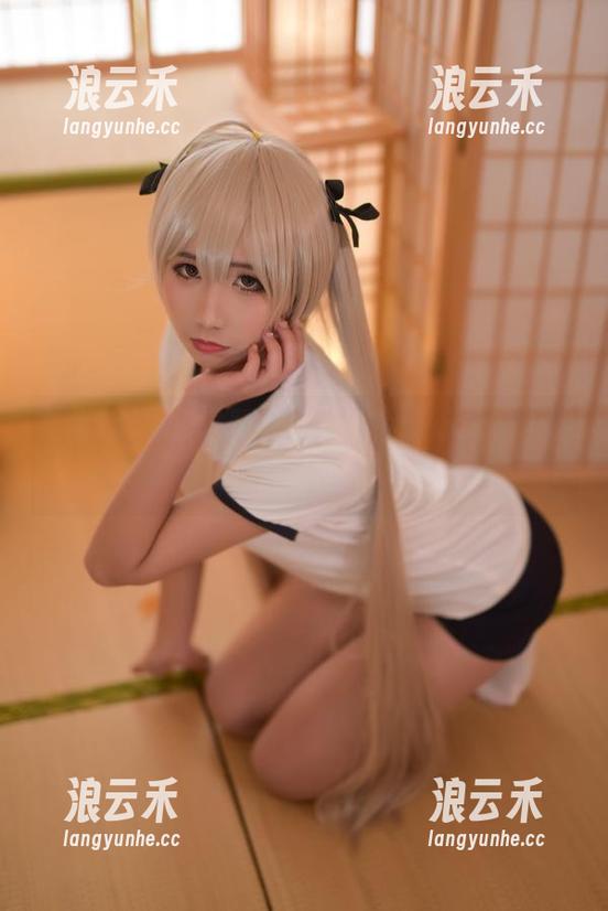 九曲Jean的过膝袜放飞自我，cos的乐趣，下载就好。