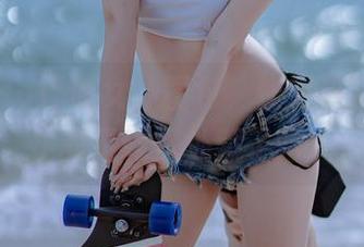 二佐Nisa玛修女仆图包，快来猜猜这位女仆的灵魂深处藏了啥？