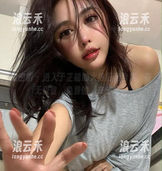 微密圈 - 进入于芷晴的火热厨房合集，毫无保留，免费的，来战吧！