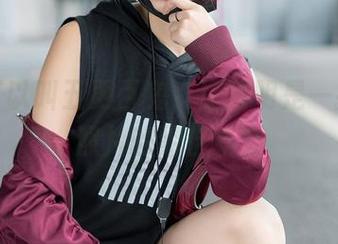怎么可以叫五更百鬼，这明明是一探妹妹照片的绝佳机会