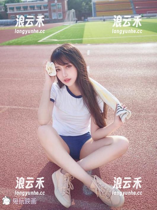 兔玩映画 兔玩映画私房大揭晓:在黑丝与白袜中游走,抓住春天的尾巴!