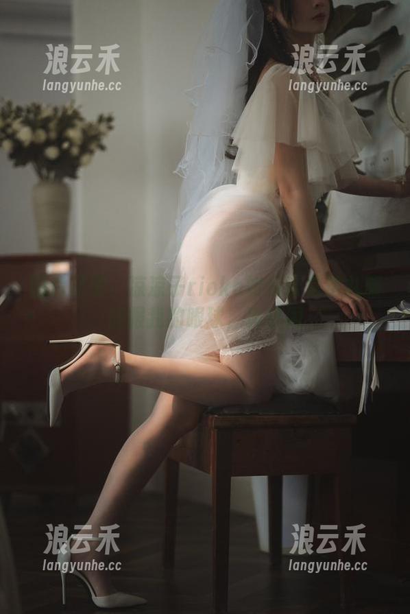 图片记录：凉凉子rioko如何以信浓礼服征服我的眼球，真热闹