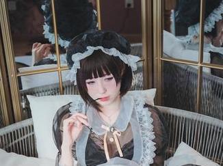 独一无二的南鸽与黑袜照片，那是种无声的默契。