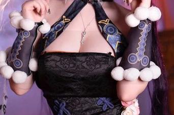 叉子宝宝带你领略透明女仆的私房魅力，双马尾的甜蜜都藏在哪里？