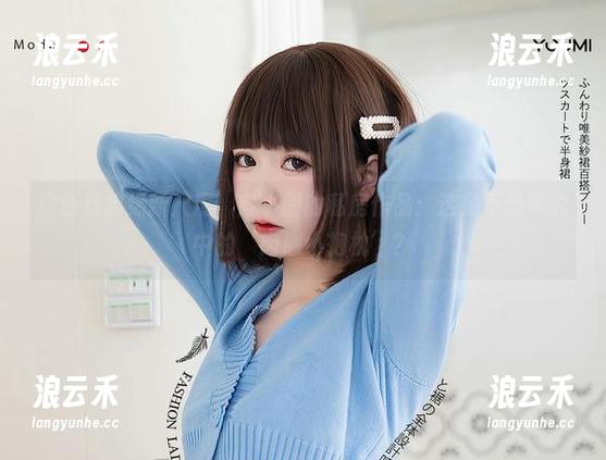 白色软绵绵新尺度，向小圆的私房作品：这是不是传说中的‘肉感小抱枕’？