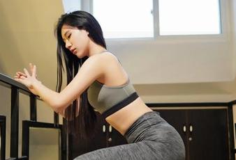 嗲囡囡 – 流氓小巫女全套户外拍摄，当她遇见大自然，得想个办法把它变成合拍的小伙伴！
