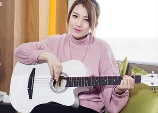 头条女神 – 长筒篮球的琳琳，在高清里活得太任性，套图多到让人不知该看哪个细节。