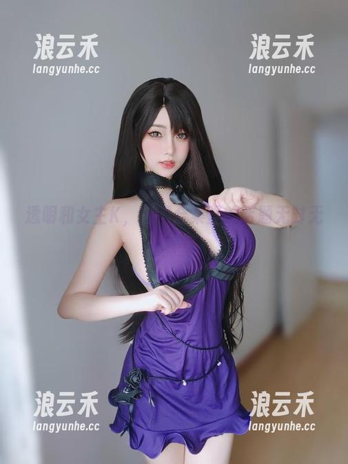 透明和女主K，原图合集里的话题无时无刻不在