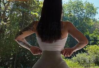 微密圈 – 这连体衣，宋昱欣太会玩了！偷偷想要这私房图包