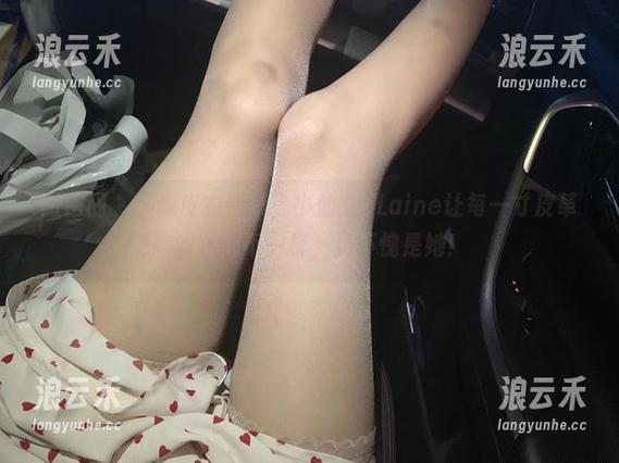 微密圈 - 最新皮衣合集，小仙女ELaine让每一寸皮革脑回路都不一样，真不愧是她！
