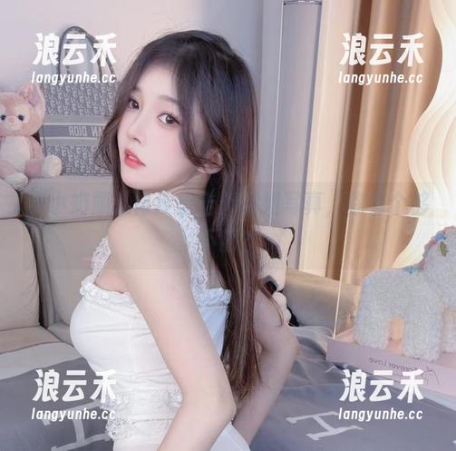 小小奶瓶儿再度出击：御姐写真，你有个够不够？