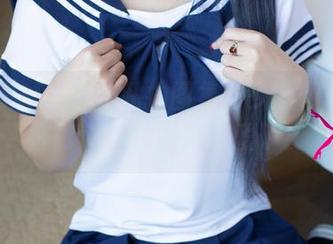 尤果网 – 王莹的私拍图集：少女们的闺房日常，这种画风我爱了！