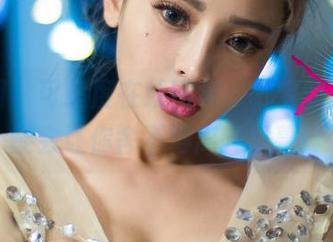 尤果网 – 可适度在线图集，靳宝的可爱可能会让你舍不得离开屏幕！