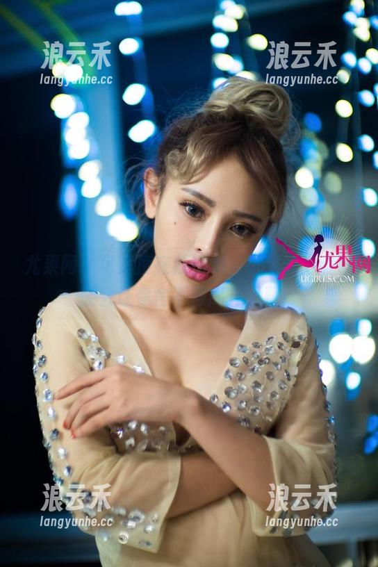 尤果网 - 可适度在线图集，靳宝的可爱可能会让你舍不得离开屏幕！